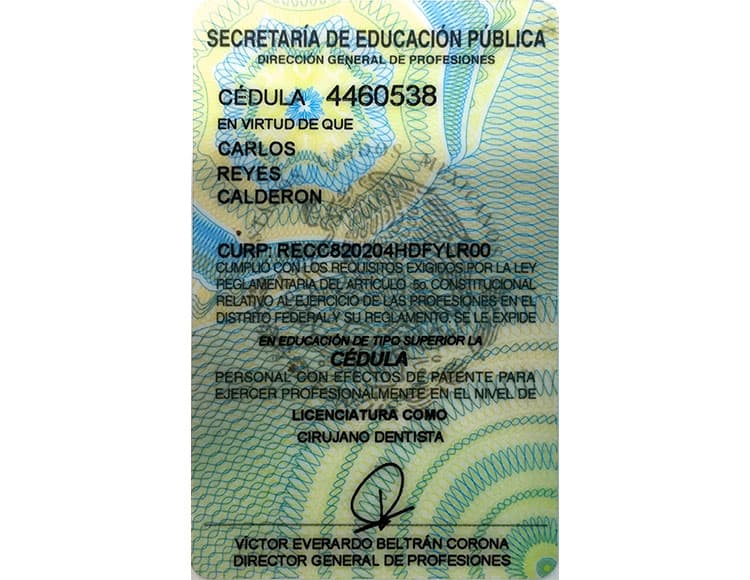 Certificado Carlos Reyes