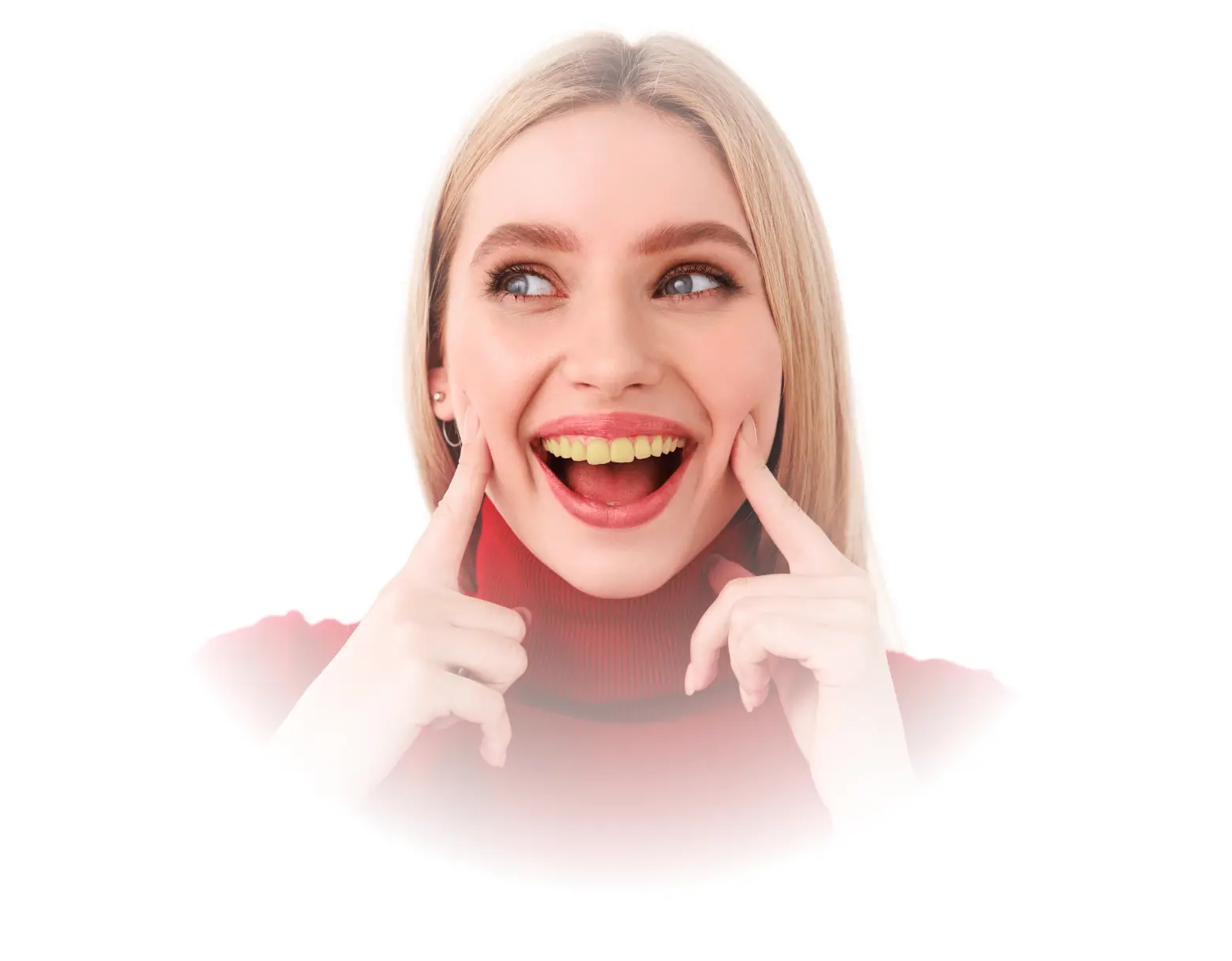 Mujer sonriendo con dientes amarillos, destacando la importancia del blanqueamiento dental estético en La Clinica Dental.